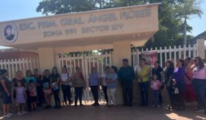 Se manifiestan madres de familia en SEPyC Ahome; exigen solución por falta de clases en primaria del Ejido 20 de Noviembre