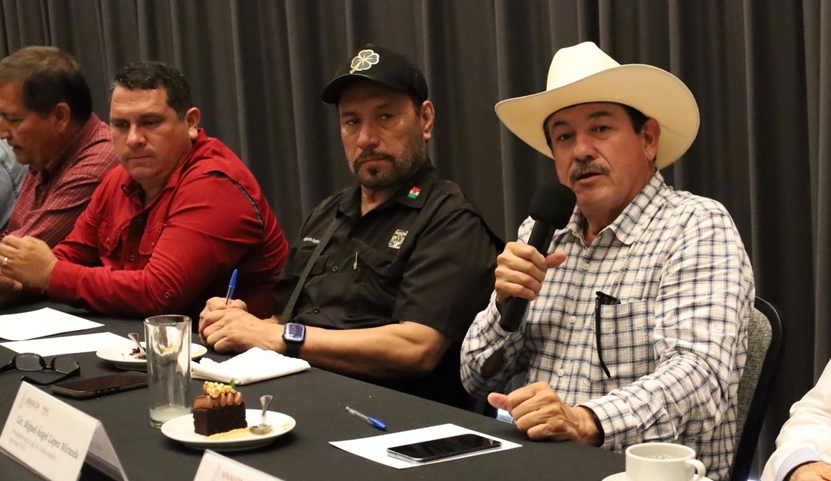 Se reúnen liderazgos agrícolas con titular de Agricultura en Sinaloa