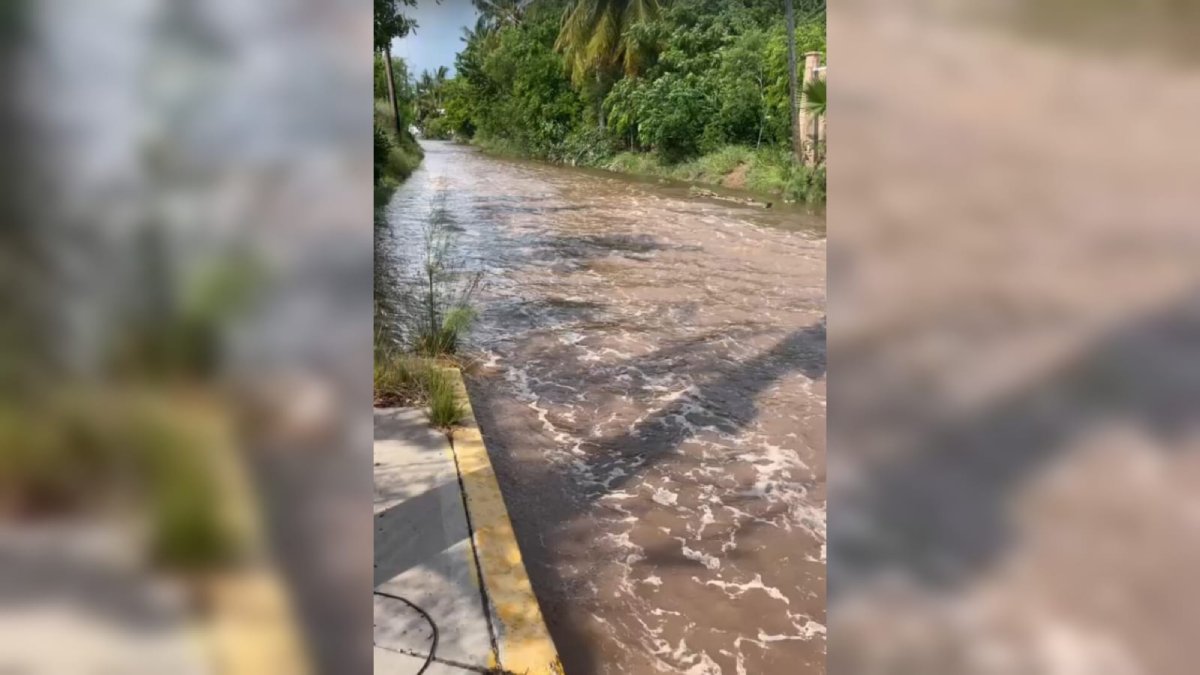 se sale el mar de altata sinaloa calle