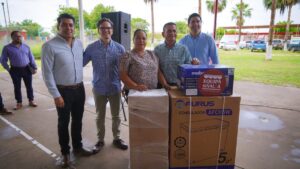 secretaria de economia a traves de equipa sinaloa beneficia a 66 pequeños negocios en navolato equipa