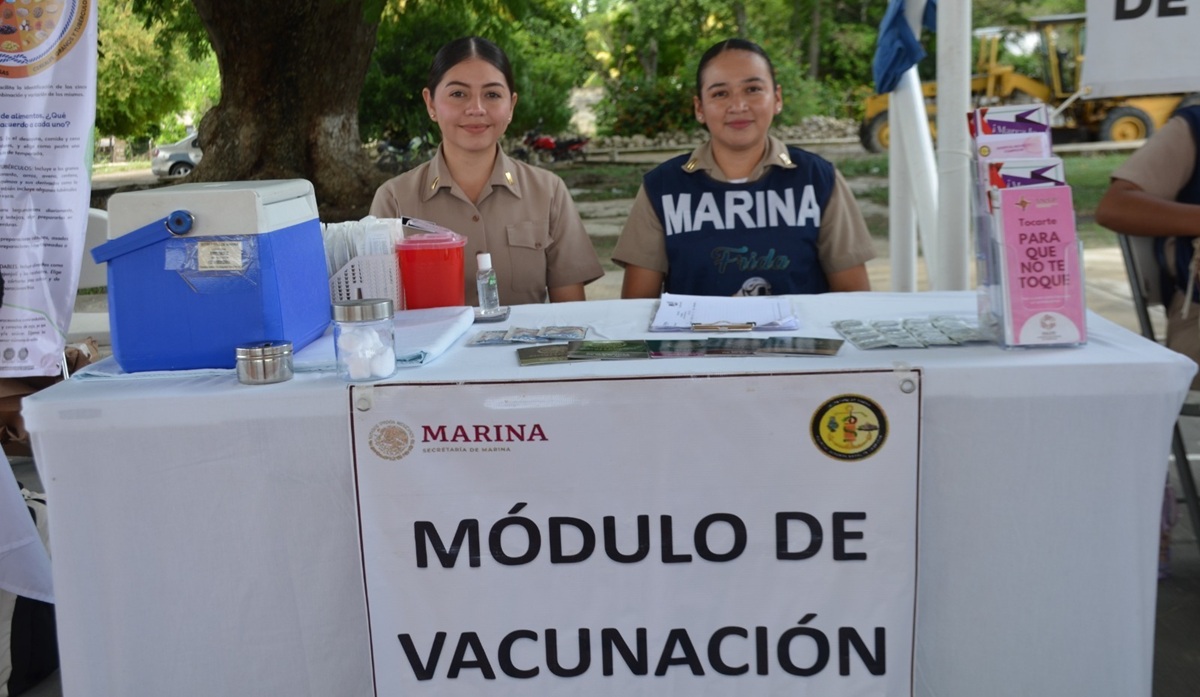 Secretaría de Marina lleva atención médica a zonas alejadas