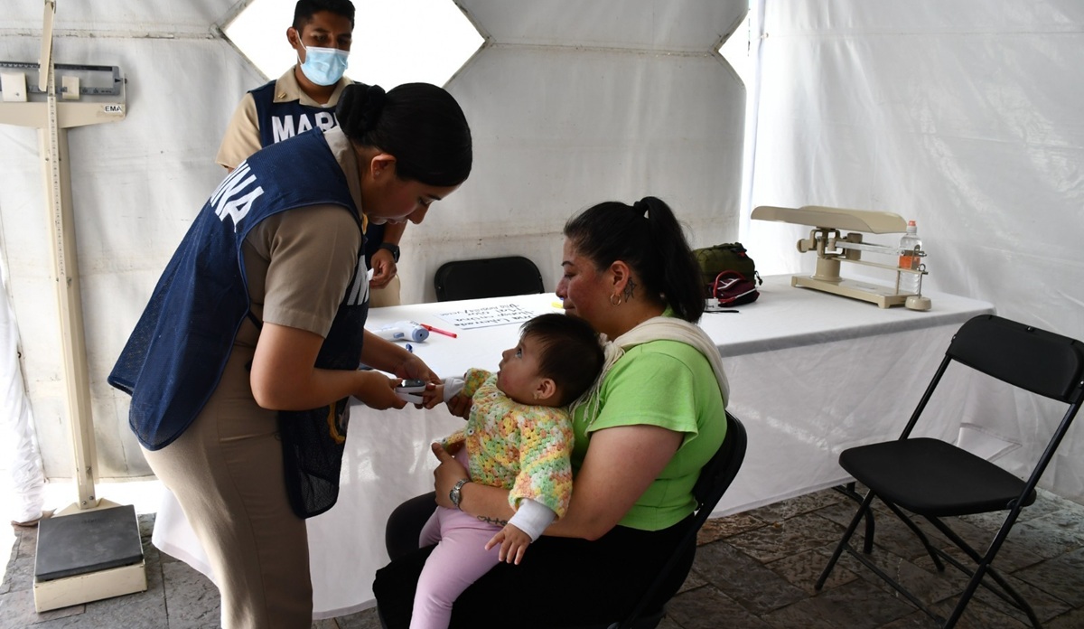 Secretaría de Marina lleva atención médica a zonas alejadas
