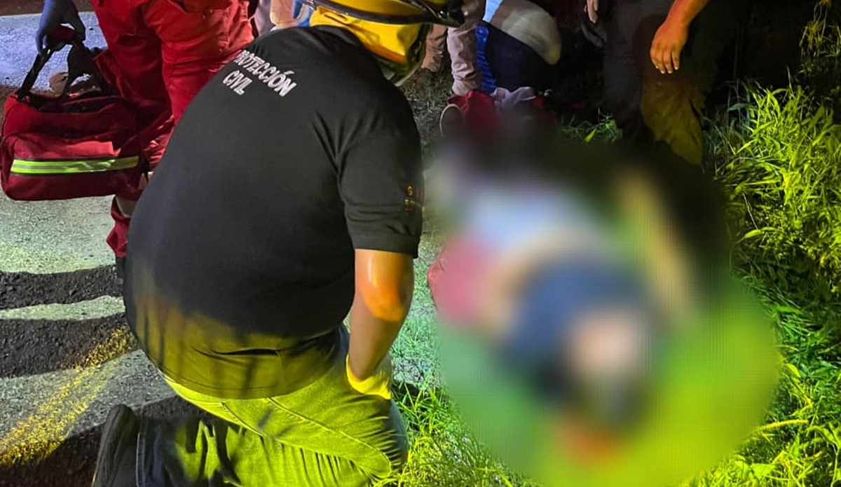 Seis heridos deja fuerte choque entre dos vehículos en carretera Los Mochis-Choix