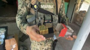 semar detiene a una persona y asegura armas cartuchos y 84 explosivos improvisados en san ignacio balas