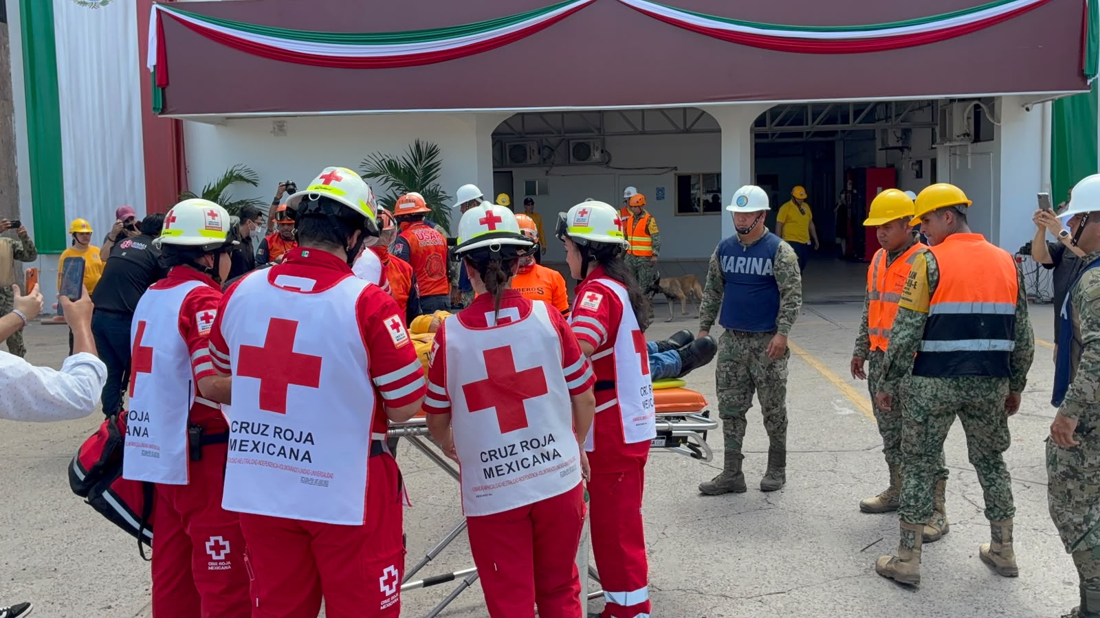 Evacuan a 300 personas durante segundo Simulacro Nacional de Protección Civil en Ahome