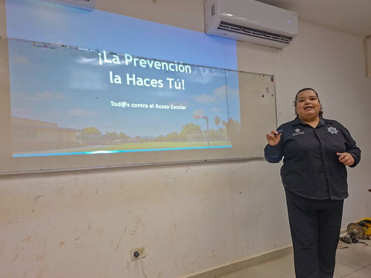 SSPM lleva charla sobre la cultura de la paz a estudiantes de Mazatlán
