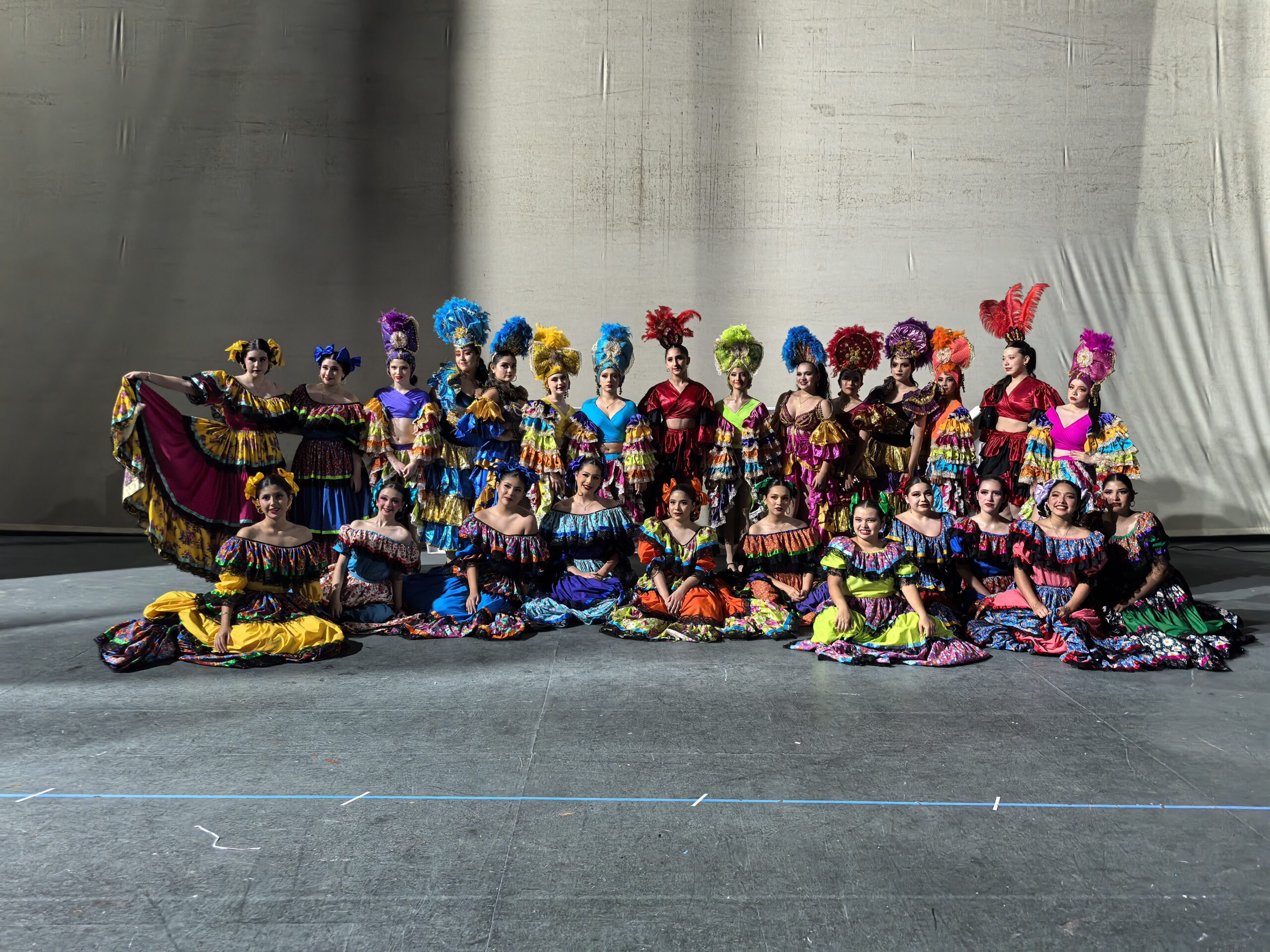 Taller de danza del Colegio SAM de Mazatlán