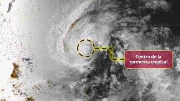 Tormenta tropical Norbert se aleja de México; no representa peligro para Sinaloa