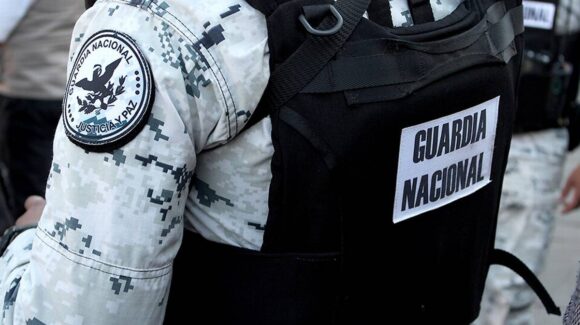 Matan a agente de la GN que acusó a sus superiores de colusión con criminales en video; Defensa detiene a 16 de ‘Los Ardillos’