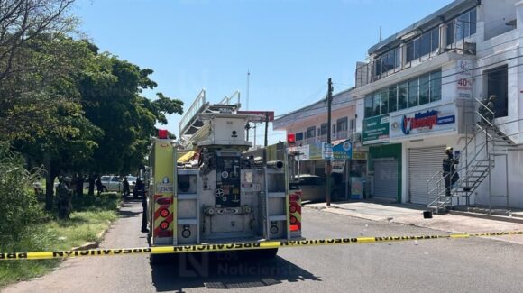 Vandalizan, intentan quemar y tirotean inmueble en el sector Humaya de Culiacán, Sinaloa