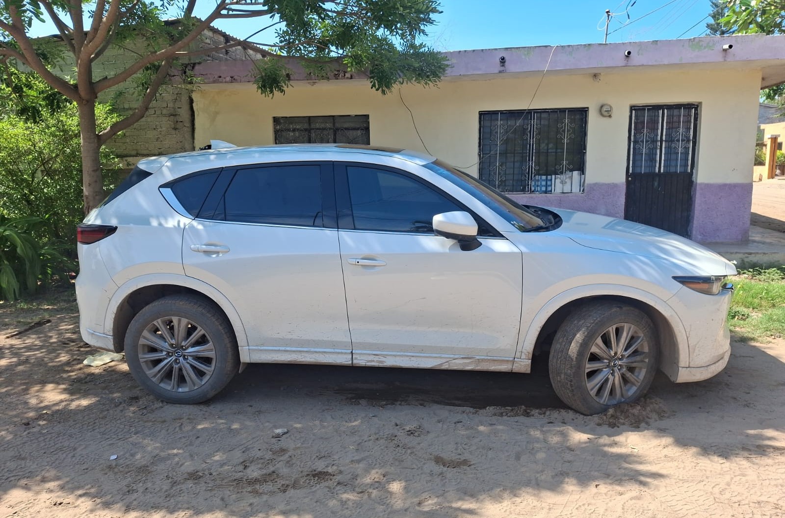 Vehículo asegurado en Escuinapa