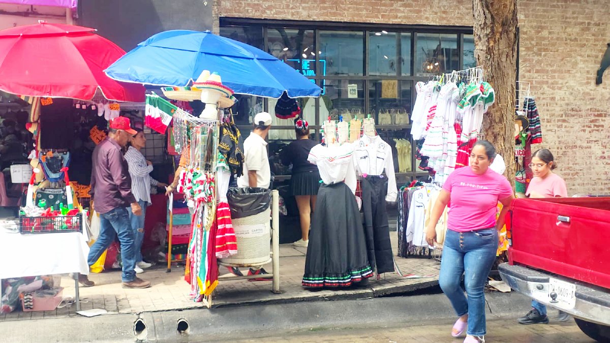 ventas por el grito de independencia en culiacan ropa