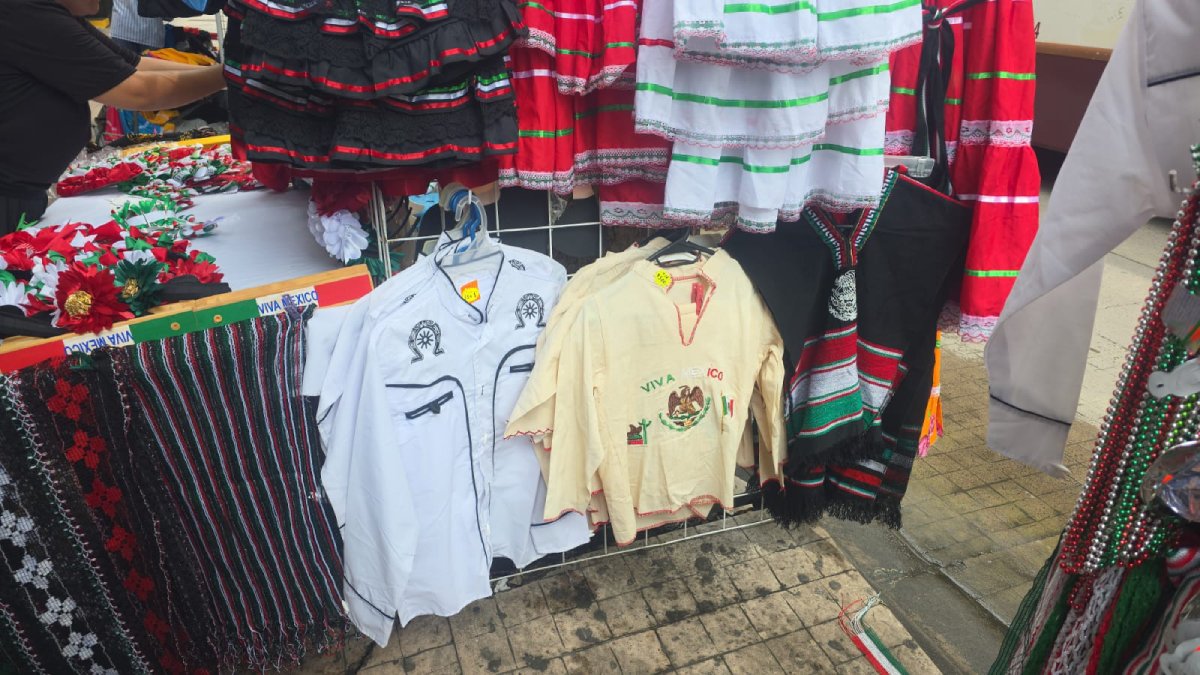 ventas por el grito de independencia en culiacan trajes