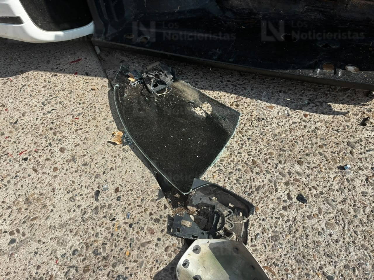 Hombre resulta lesionado tras sufrir volcadura en el sector centro de Los Mochis