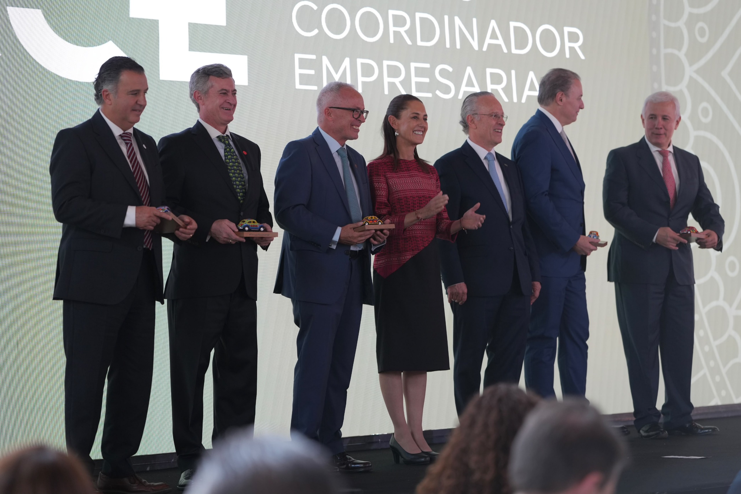 mexico septimo pais de la ocde con mayor crecimiento del pib en segundo trimestre de 2026, buscamos prosperidad compartida: sheinbaum