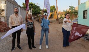 Arranca pavimentación de calle De las Rosas en Mazatlán; invertirán 2.39 millones de pesos