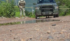 Ejecutan a balazos a un hombre en camino de terracería cerca de Los Laureles, en Mazatlán