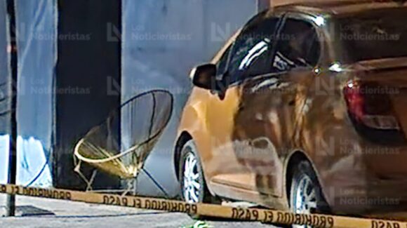 Atacan a balazos al conductor de un vehículo al llegar a una casa en el fraccionamiento Zona Dorada de Culiacán, Sinaloa
