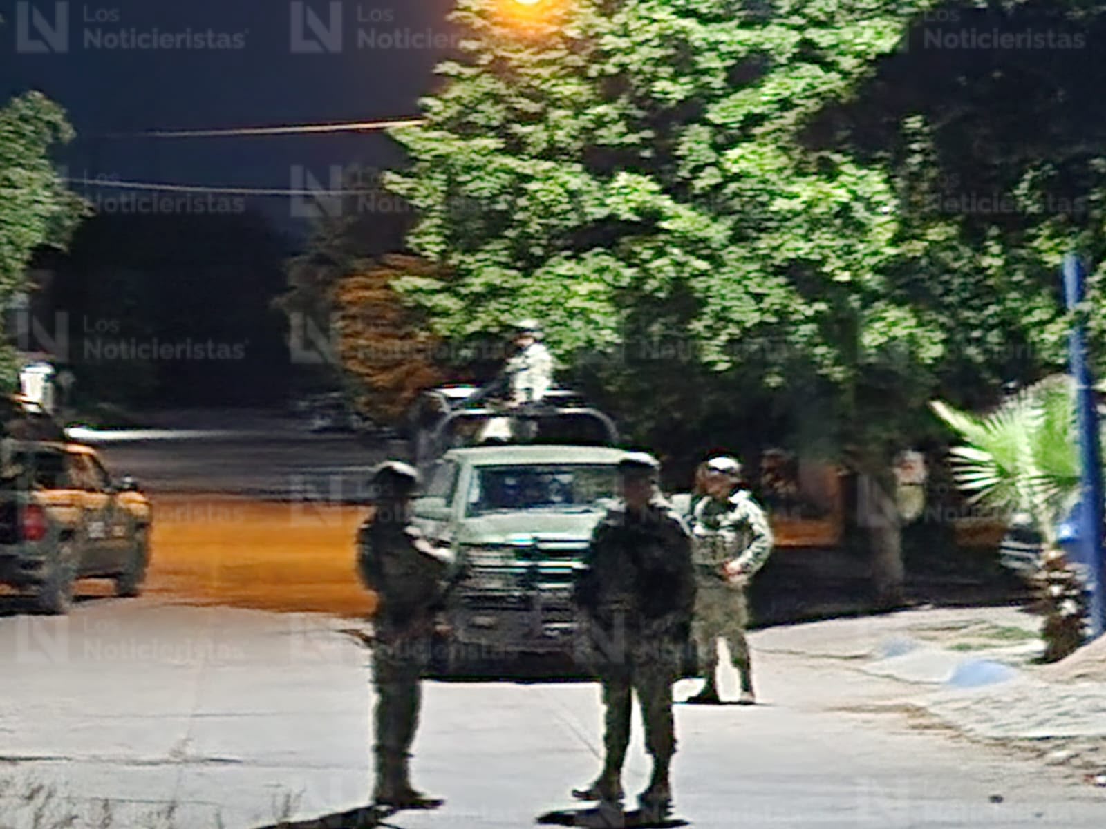 Atacan a balazos al conductor de un vehículo al llegar a una casa en el fraccionamiento Zona Dorada de Culiacán, Sinaloa