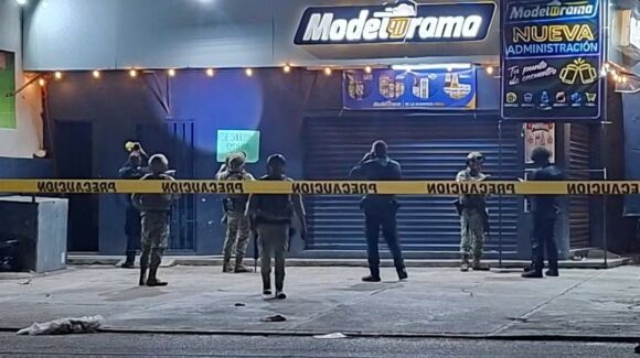 Atacan a balazos un depósito de cerveza en el fraccionamiento Arboledas Invies, en Mazatlán