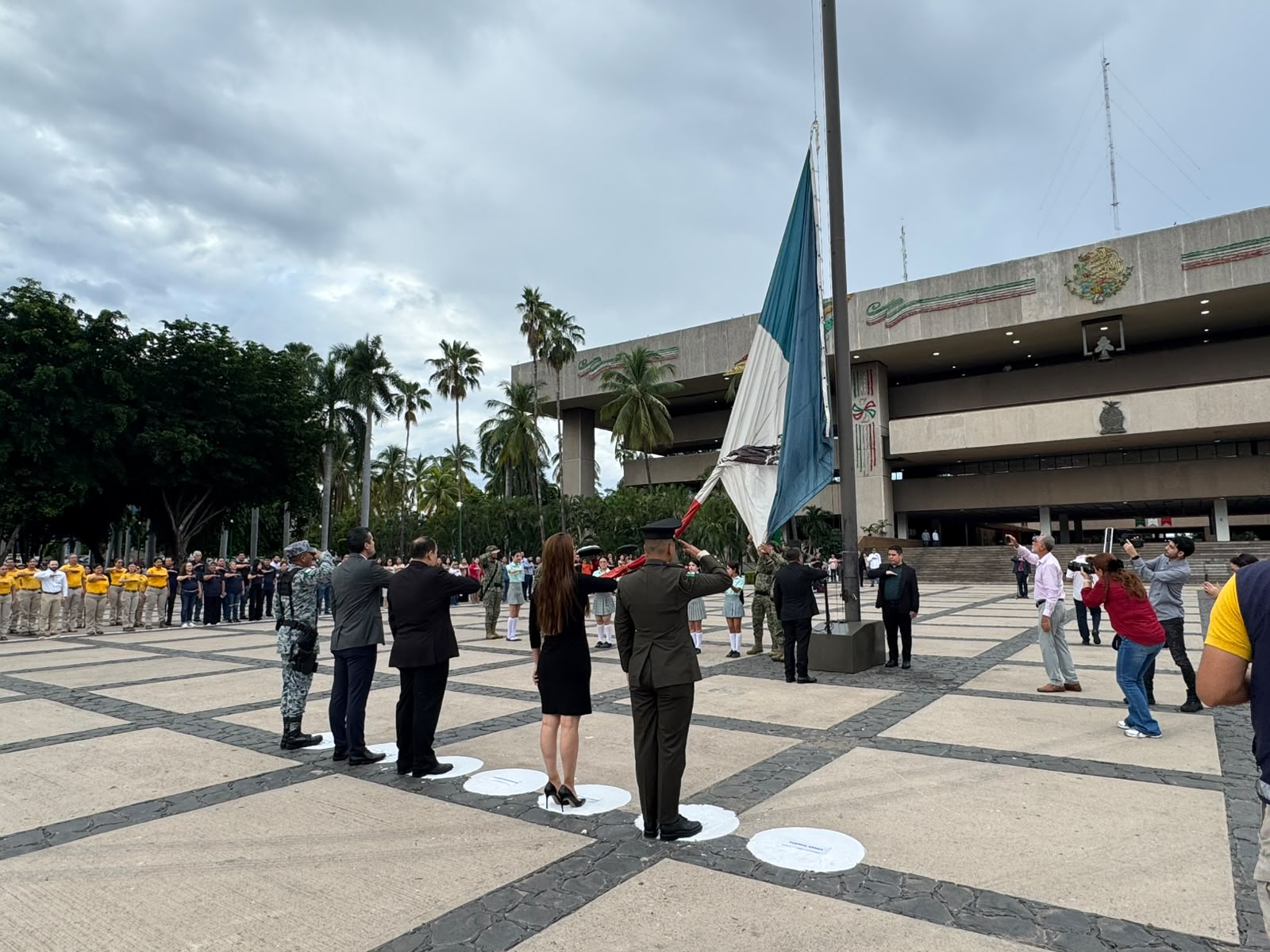 Autoridades conmemoran a los caídos en Tlatelolco en Culiacán, Sinaloa