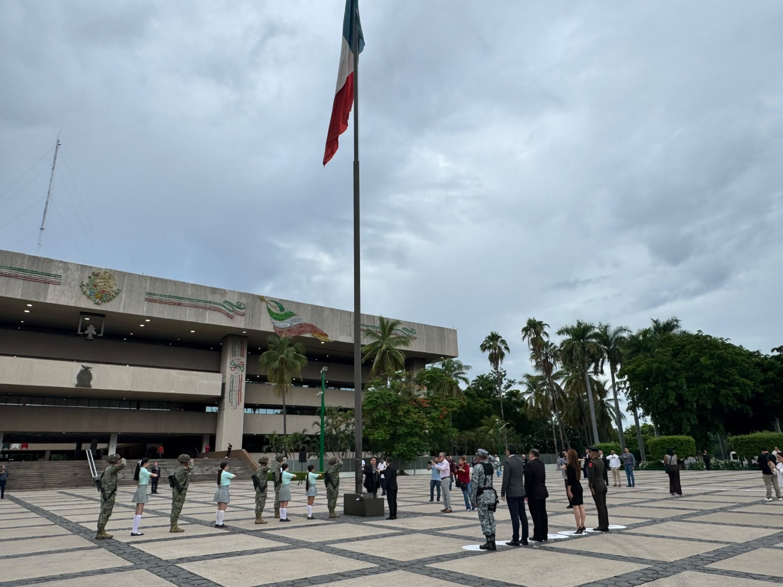 Autoridades conmemoran a los caídos en Tlatelolco en Culiacán, Sinaloa