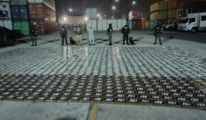 Decomisan en Ecuador más de una tonelada y media de cocaína oculta en cargamento con destino a México
