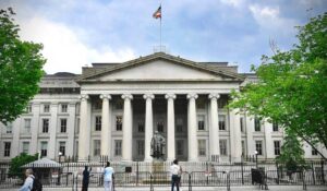 UIF bloquea cuentas de 15 personas y empresas ligadas al Cártel del Noreste tras designación de EU