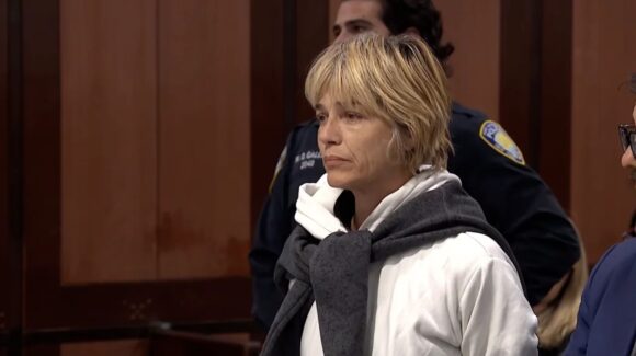 ¿Qué pasó con Selma Blair? La actriz de ‘Hellboy’ fue detenida tras morder a personas en un avión