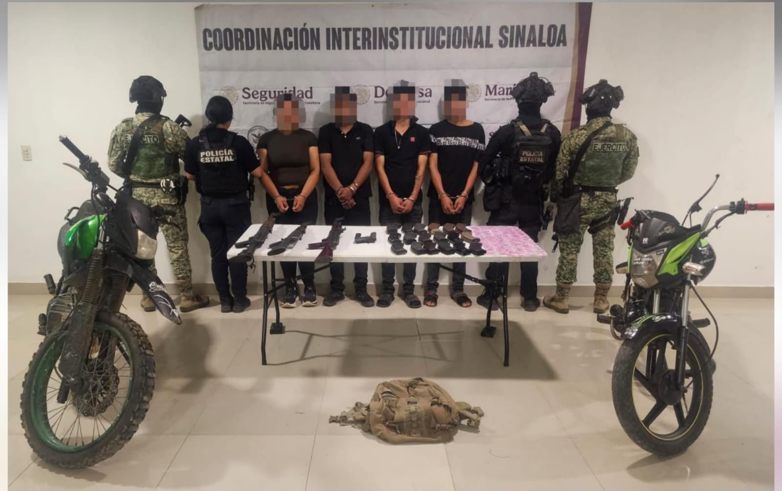 Detienen a cuatro personas armadas entre ellos una mujer en Concordia, Sinaloa