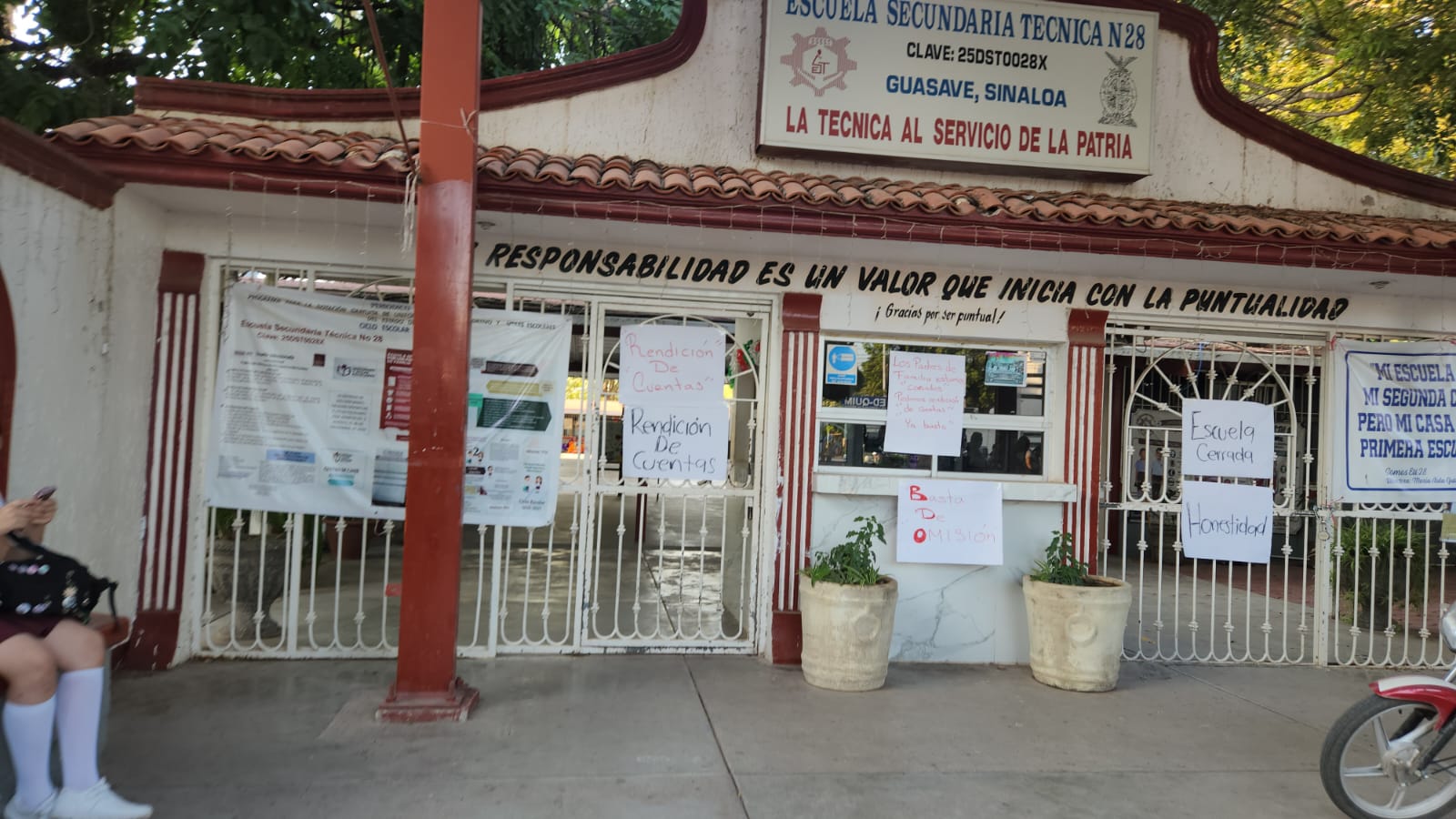 Escuela ETI 28 en Guasave