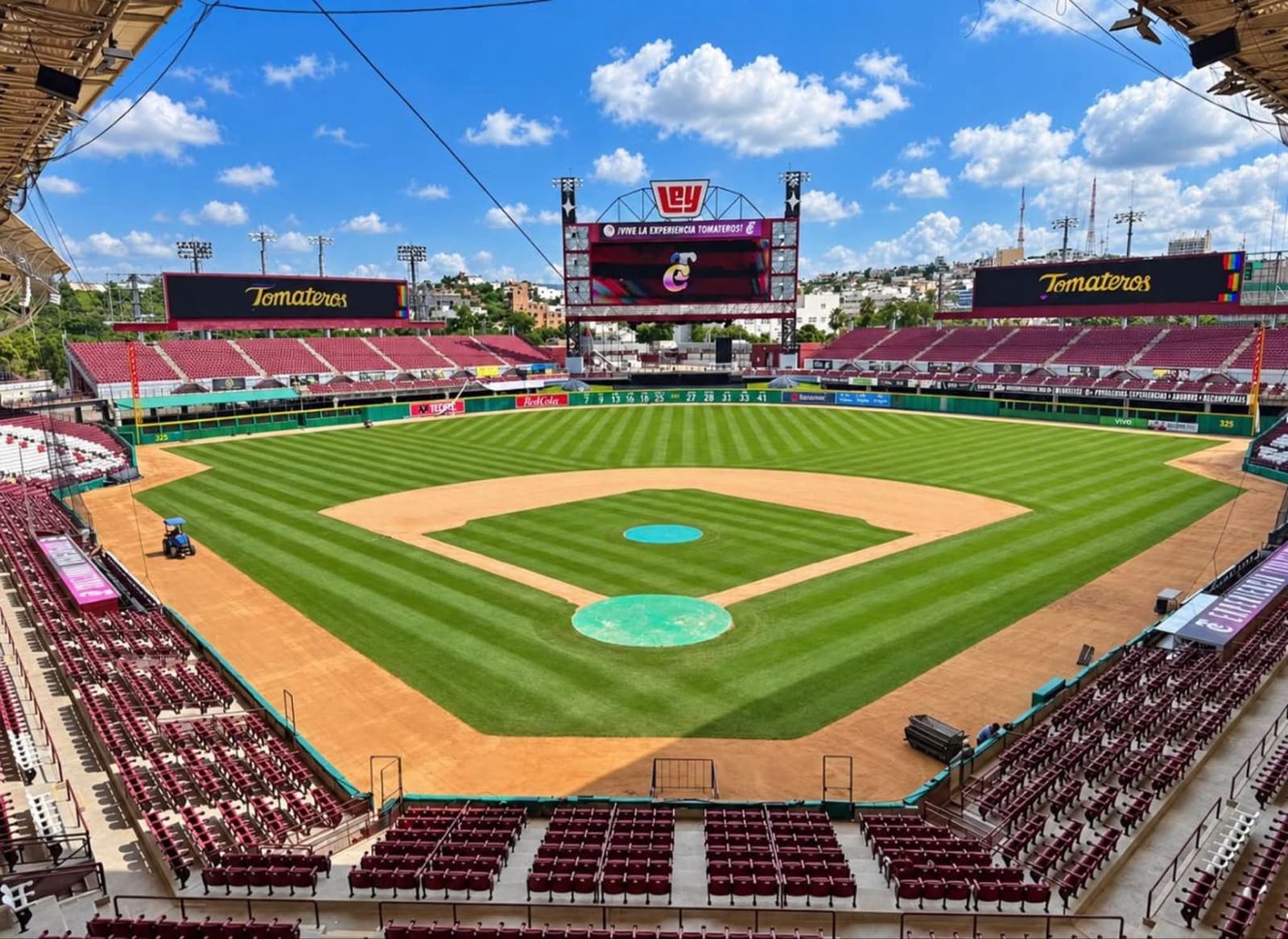 Estadio Juan Ley Fong de Tomateros de Culiacán
