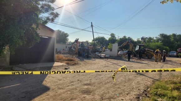 El estruendo de la casa de doña Reyes y don Francisco, adultos mayores fallecidos en explosión, sacudió Guasave