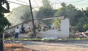 Muere pareja de adultos mayores tras explosión que derrumbó su casa en Valle Bonito, Guasave, Sinaloa