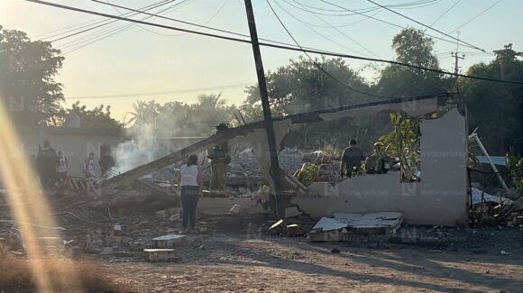 Llama alcaldesa de Guasave a cuidar a adultos mayores tras muerte de matrimonio en explosión en Valle Bonito