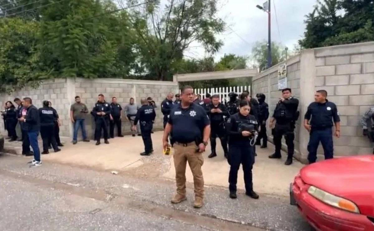 Fachada de la escuela secundaria en Torreón, Coahuila, donde ocurrieron los hechos