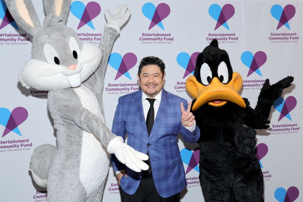 Fallece Eric Bauza, actor en inglés de Bugs Bunny, a los 46 años