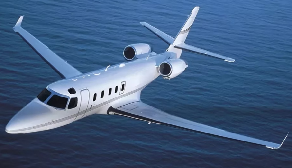 Avión Gulfstream G100