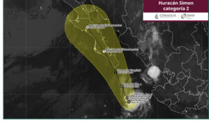 Huracán “Simón” se mantiene como categoría 2 frente a Jalisco, mientras que la tormenta “Trudy” es vigilada en el sur de México