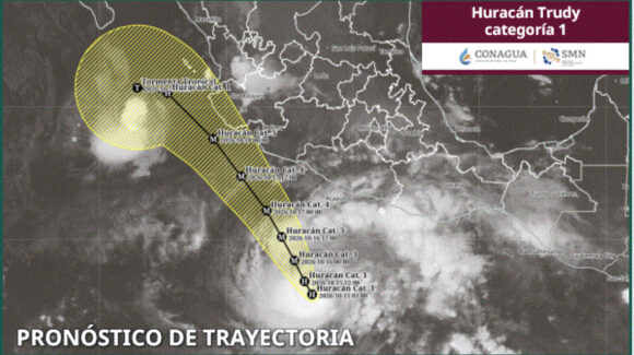 Huracán Trudy se fortalece frente a Guerrero mientras Simón se degrada a tormenta tropical y se aleja de México