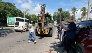 ¿Qué provocó el socavón en la Emilio Barragán de Mazatlán, Sinaloa? Jumapam inspecciona antiguo drenaje