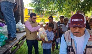 Llevan despensas y colchonetas a más de 200 familias indígenas de Escuinapa y Mazatlán, Sinaloa