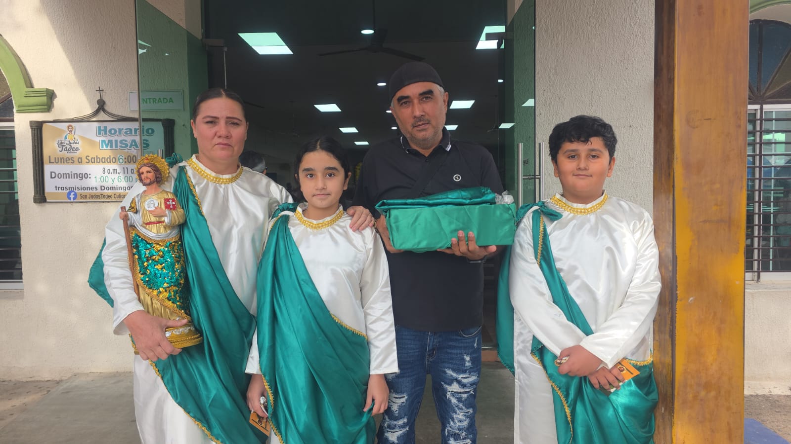 Miles de devotos celebran el día de San Judas Tadeo en Culiacán