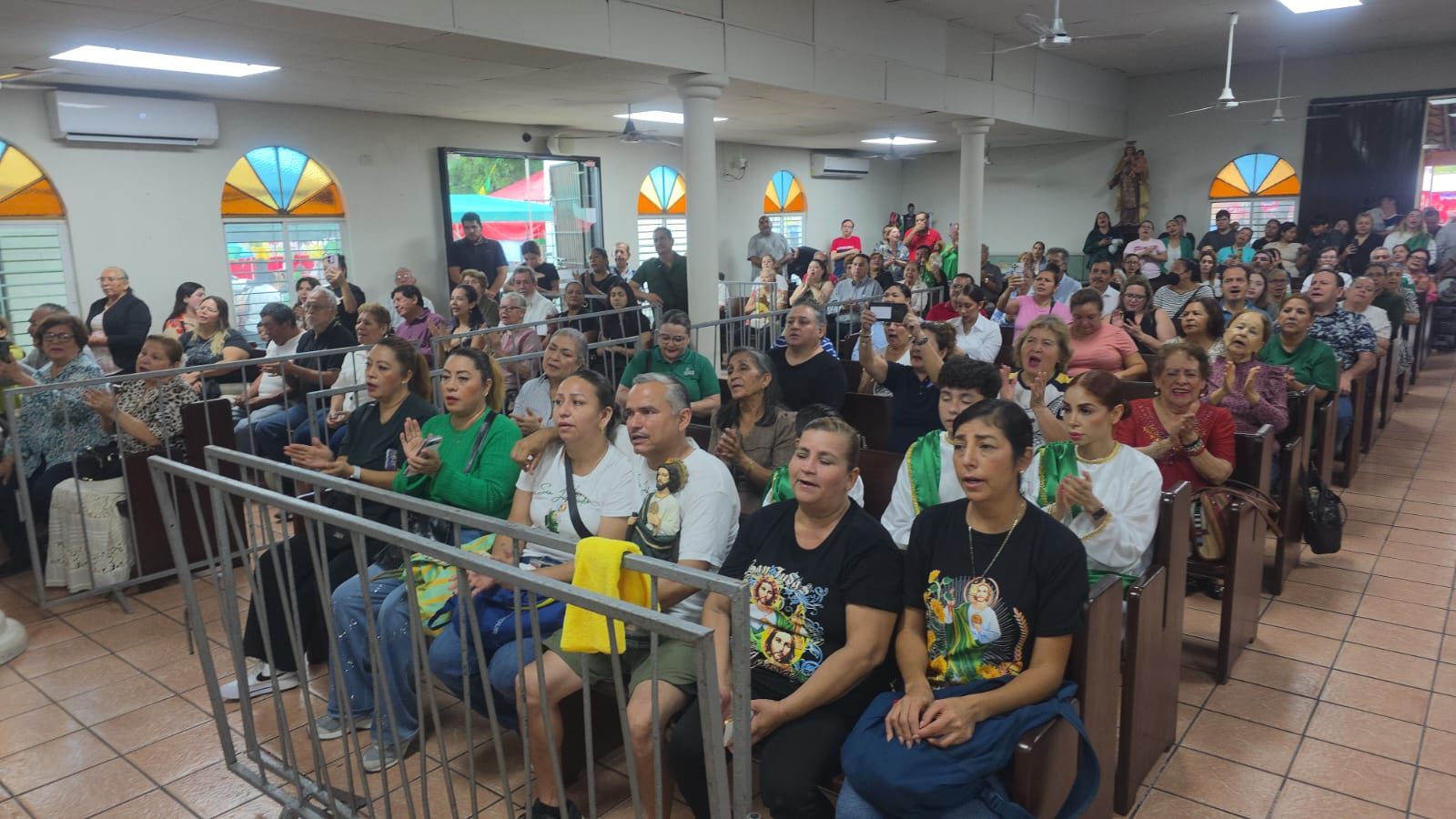 Miles de devotos celebran el día de San Judas Tadeo en Culiacán