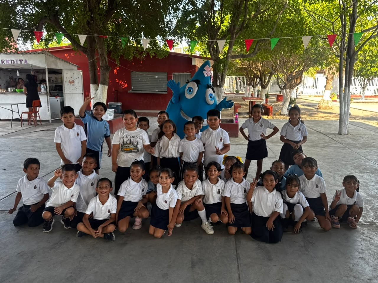 Niños de primaria aprenden a cuidar el agua con actividades de Jumapan en Mazatlán