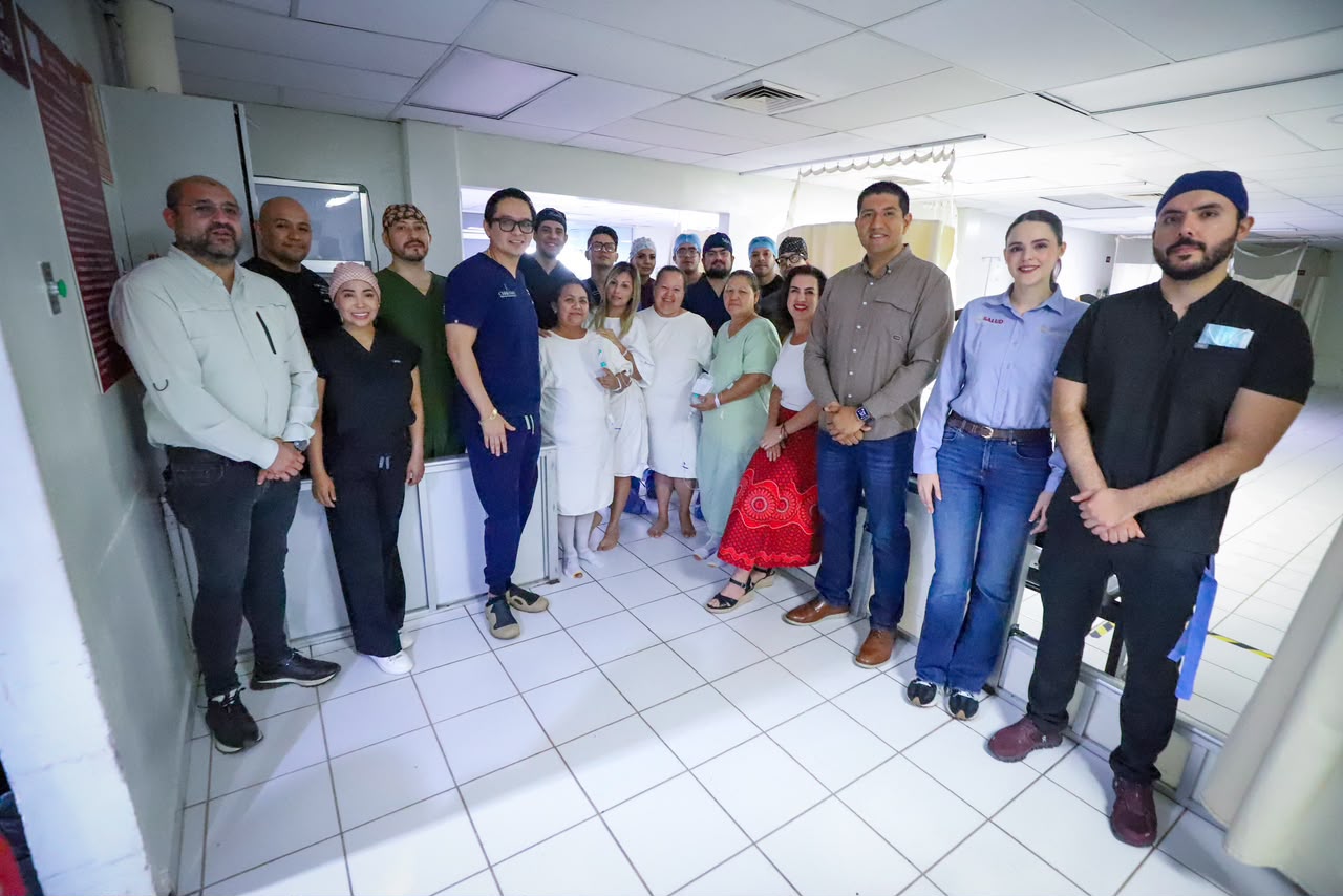 Nueve mujeres reciben cirugías gratuitas de reconstrucción mamaria en Sinaloa