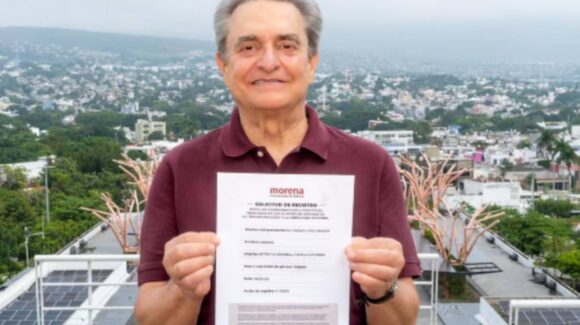 Pío López Obrador se registra para diputación en Chiapas; asegura que respetará resultados