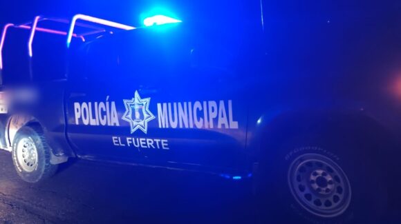 Detienen a joven que portaba una pistola en Vialacahui, El Fuerte, Sinaloa