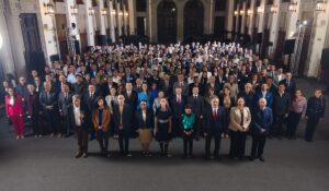 Sheinbaum acuerda con gobernadores y alcaldes agilizar trámites de ‘Vivienda para el Bienestar’; buscan beneficiar a 12 millones de familias