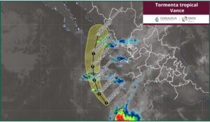 La tormenta tropical “Vance” pierde fuerza mientras persisten las lluvias y los vientos en el Pacífico